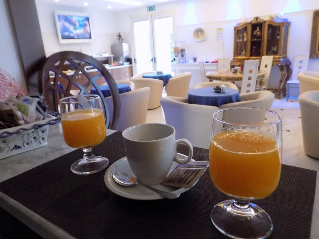 Hotel Residence Villa Del Mare Rimini Dış mekan fotoğraf